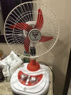 Rechargeable fan with LED LIGHT good battery backup dry battery