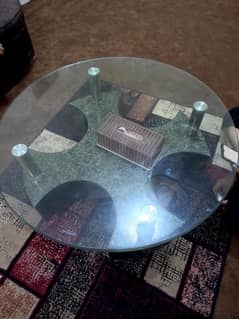 center table in good condition