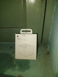 Original charger iphone 16 pro max with original cable