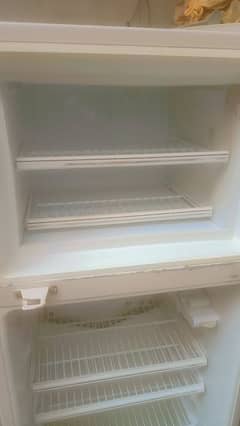 Dawlance small size Fridge Refrigerator For Sale