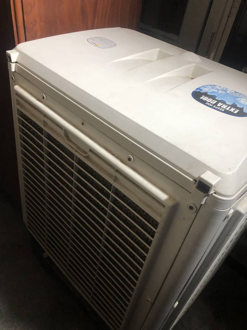 Super Asia full size excellent working with ice cool facility 2