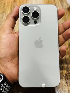 iPhone 15 Pro Max Natural Titanium JV Water Pack 256Gb With Charger