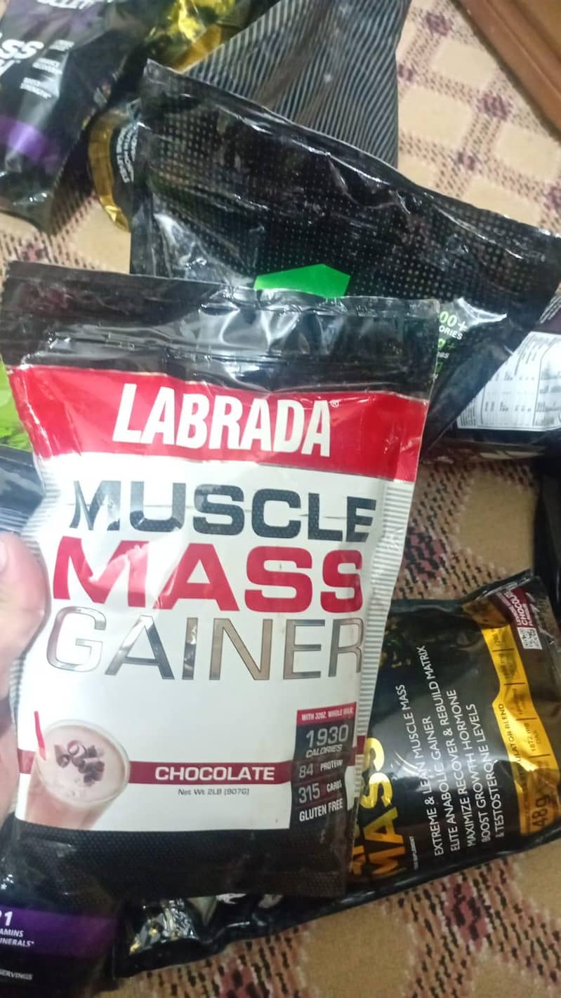 Mass Gainer available Whatsapp no 03330616362 13
