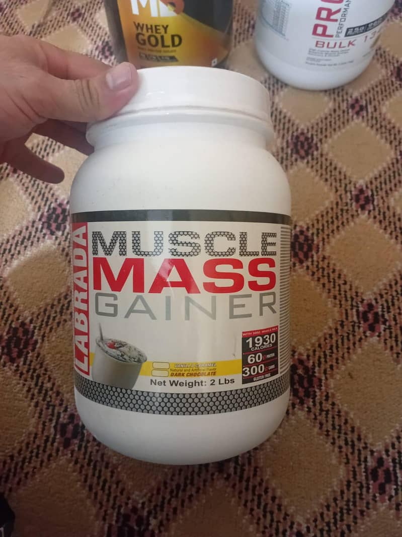 Mass Gainer available Whatsapp 03330616362 13