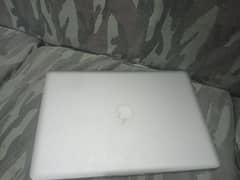 MacBook pro 2011