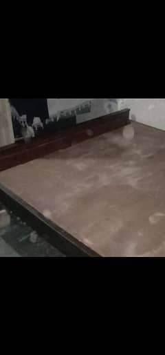 dubble bed 5ft with full size mettress