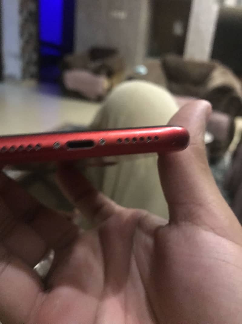 Iphone 11 red colour jv 64 jb only back break all ok non open 3