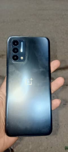 One plus N200