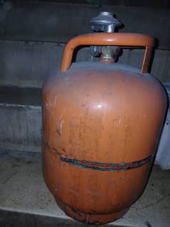 Small kit for cooking