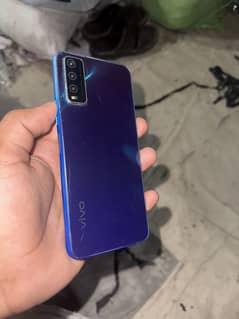 Vivo y20 sall panal brak hy baqi tauch chalata hy ok hy har chiz ok hy