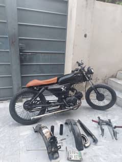 united 70 ( cafy racer)