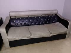 7 Seater Sofa Set Available For Sale