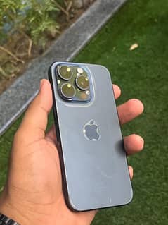 IPHONE 15 PRO JV