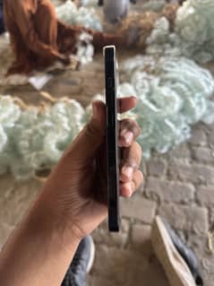 iPhone 13 non pta fac 512gb only watsapp no  +92 319 1377309