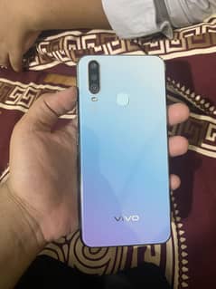 Vivo y17 8+256
