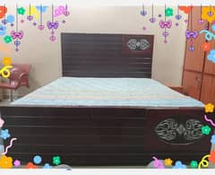 Double Bed Without Mattress