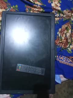 28 inch led Samsung ok condition  big speaker bass sounds