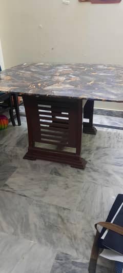 4 seater dining table  for sale