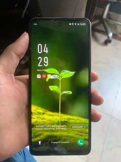 Infnix note 30 All ok bht best chal rha h sath ma Sari accesry h koi f