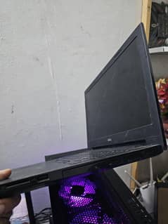 Dell i3 4th generation - 500gb hard + 4gb ram