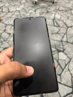 REDMI K40 GAMING 12/256 GB.     10/10