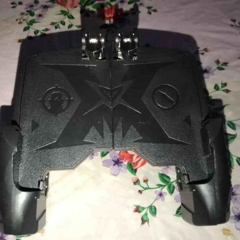 K21 Mobile Gamingpad with Trigger 4