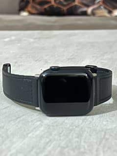 Apple watch series 8