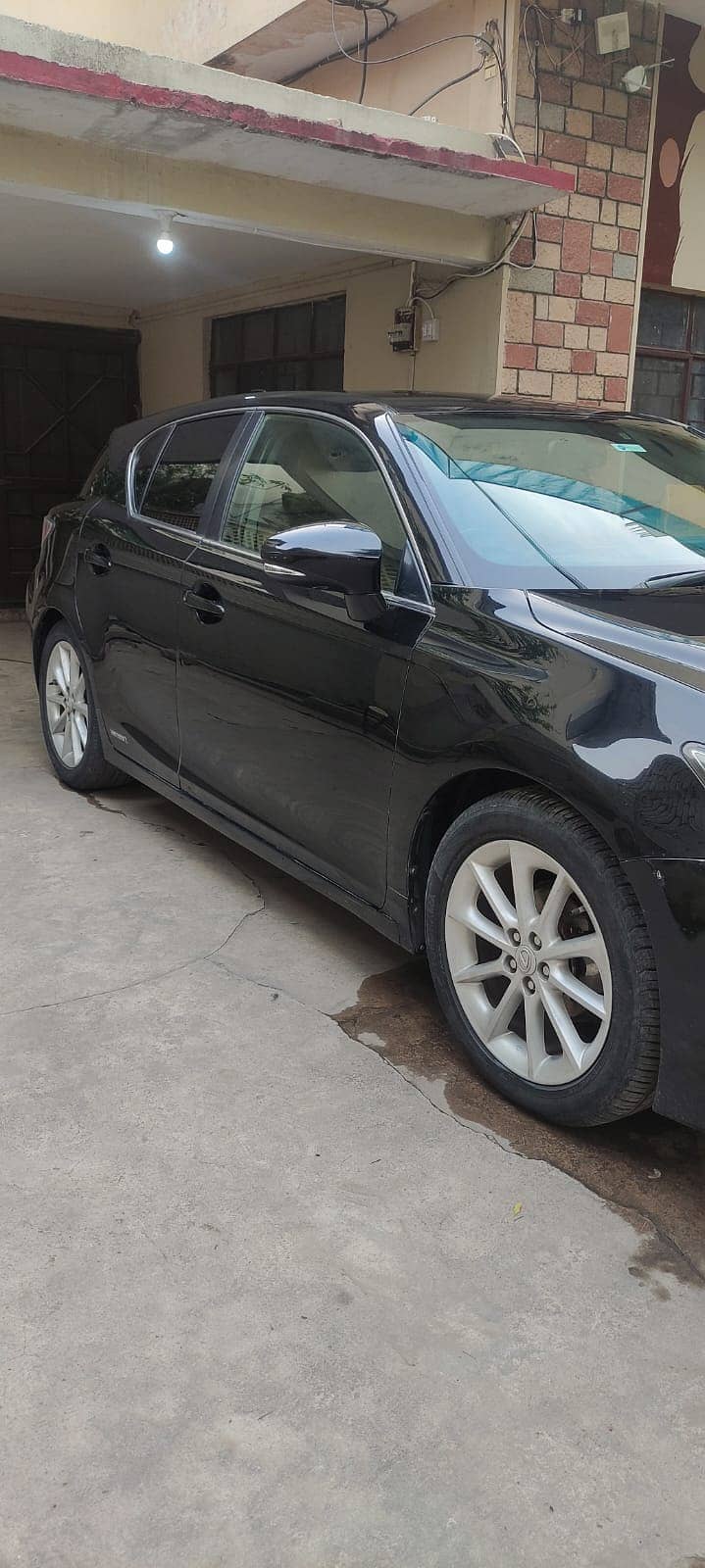 Lexus CT200h 2012/18 5