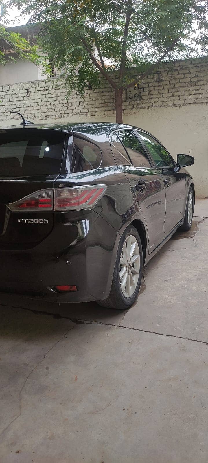 Lexus CT200h 2012/18 1