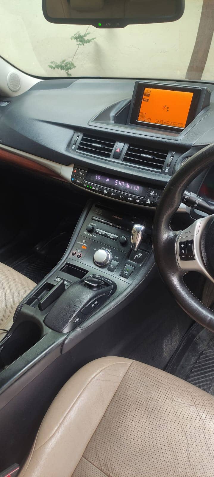 Lexus CT200h 2012/18 8