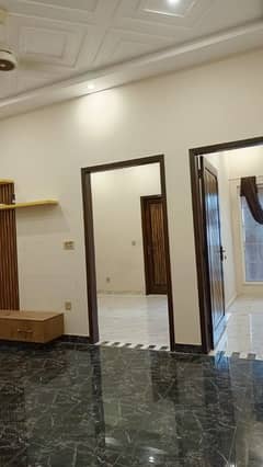 Office for Rent in Architect Housing Society for Office + Bachlors (Call center + Software house + Marketing Office & Other Setup as You Want)