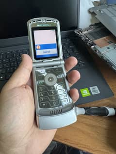 Motorola Razer V3i Antique Set 100% Original 2005 Model