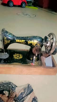 Hand-Operated Stitching Machine – Perfect for Tailors & Home Use
