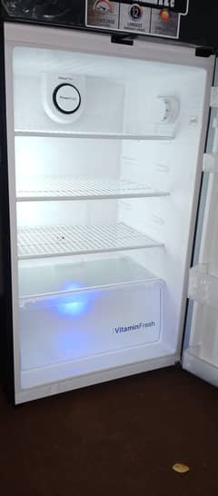 Dawalnce Refrigerator 9193 LF Chrome, New