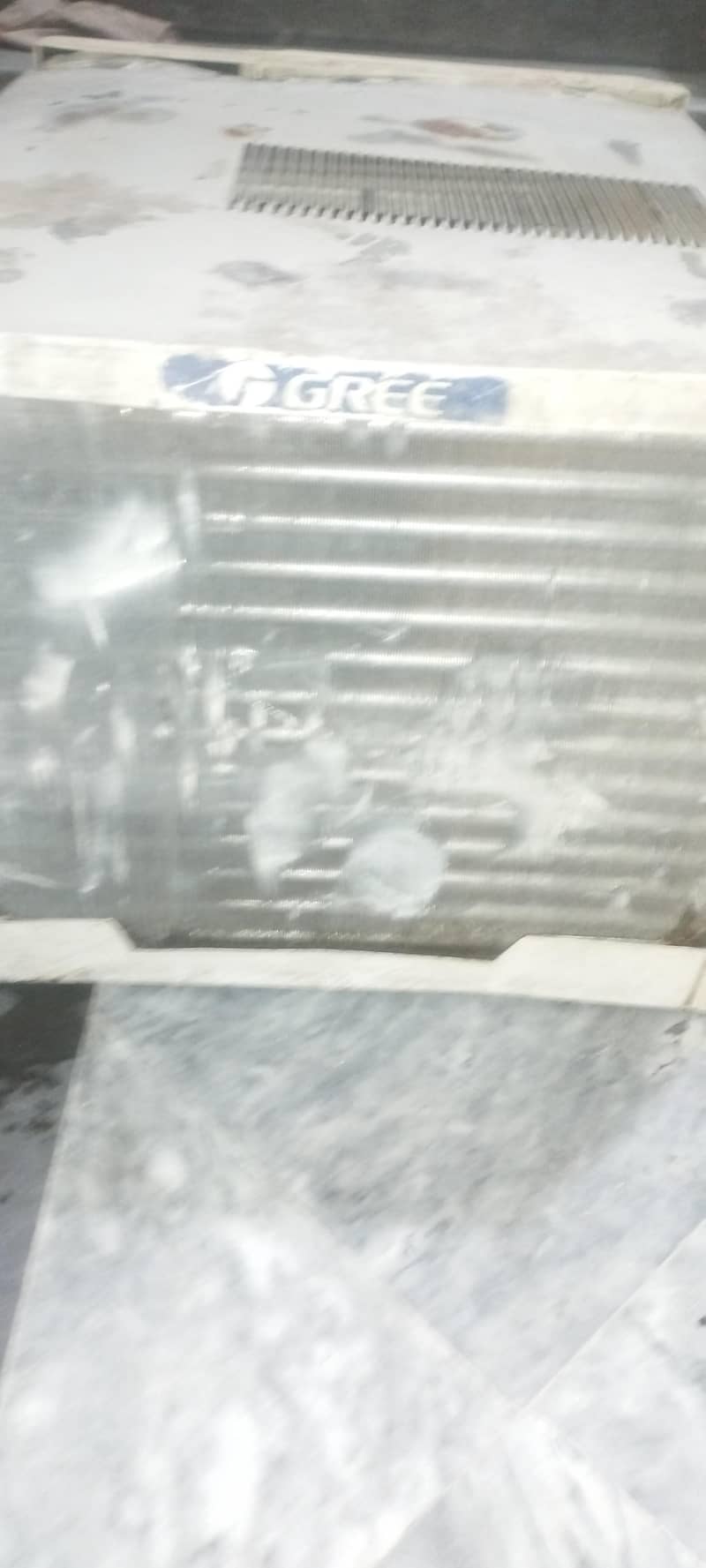 window AC. 6
