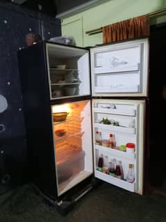 lbid size excellent Colling good condition colour mehroon