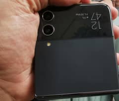 Samsung Flip 4 with box non pta