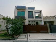 8 Marla Spacious House Available In P &Amp; D Housing Society - Block B1 For Sale
