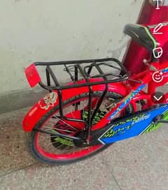 Boys cycle