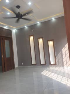 BRAND NEW 10 MARLA HOUSE FOR SALE OVERSEAS 2 BAHRIA TOWN PHASE 8