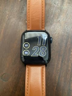 Apple watch series 8
