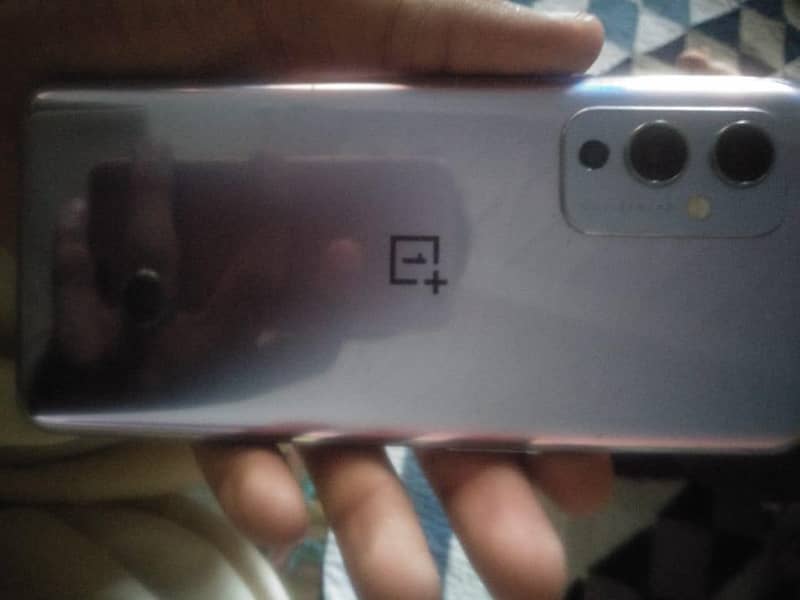 Oneplus 9 condition new 1 month use kit 0
