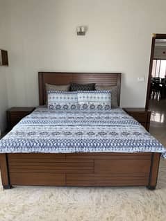 Queen size Wooden Bed with Dressing & Side Tables