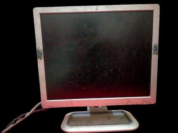 I5 3rd generation 8gb ram 1gb ddr5 128 bit graphic card with LCD 2