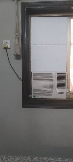 japneses window ac mint condition