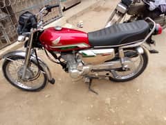 CG Honda 125 salf strat karachi number 2023 k 12 wa month ki h