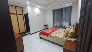 Well Furnished / Luxury Room For Rent Female Bachelor Only