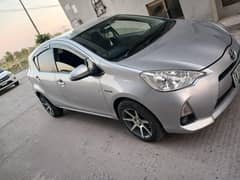 Toyota aqua S pakage