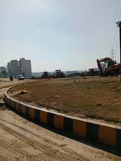 5 Marla Plot Sale in Platinum Block ,Park View City ,Lahore.