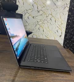 Dell precision 5530  10/10 with adapter